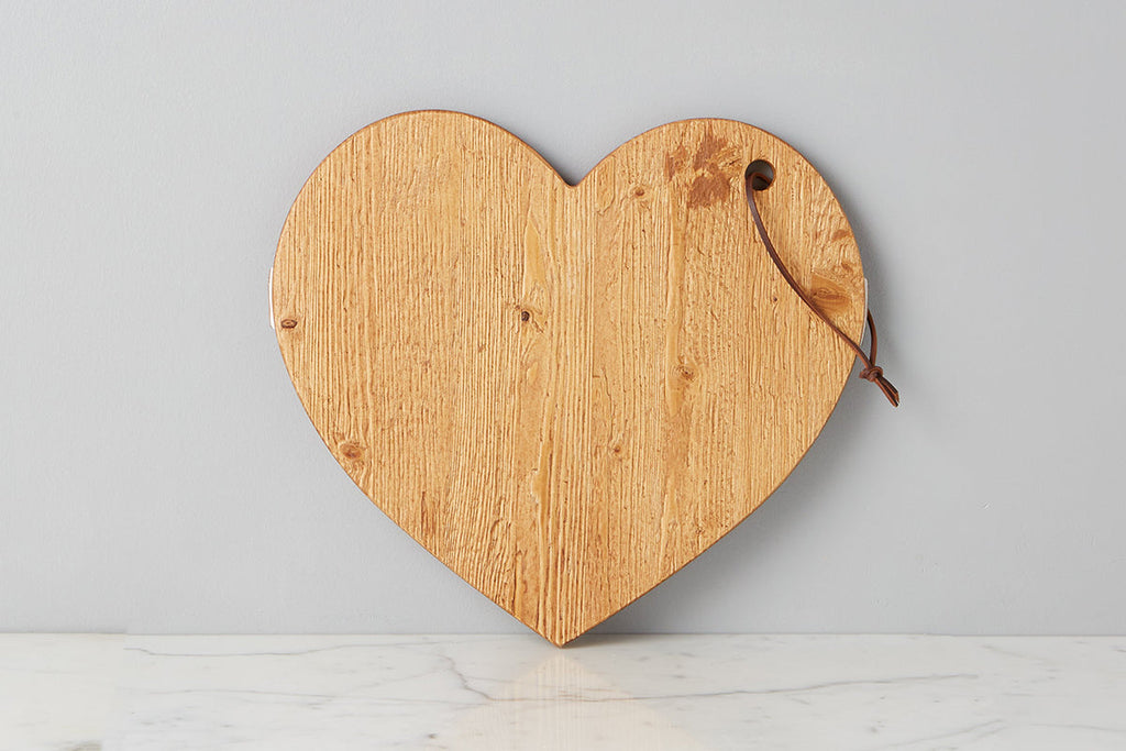 Natural Mod Heart Charcuterie Board, Small by etúHOME back view