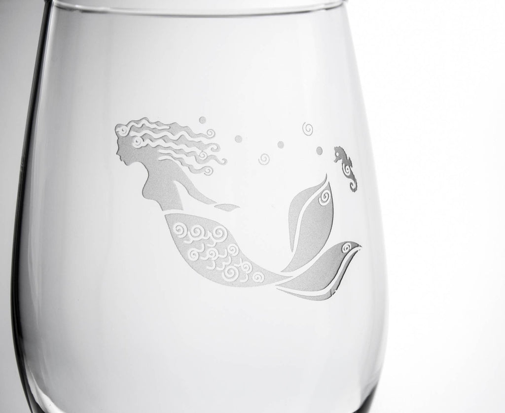Sand Etched Mermaid 18 oz Wine Glass up close detail view